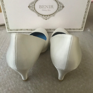 美品　BENIR ウェディング パンプス ブライダル シューズ 39 二次会の画像