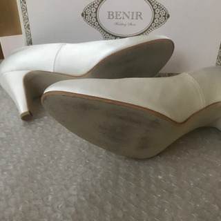 美品　BENIR ウェディング パンプス ブライダル シューズ 39 二次会の画像