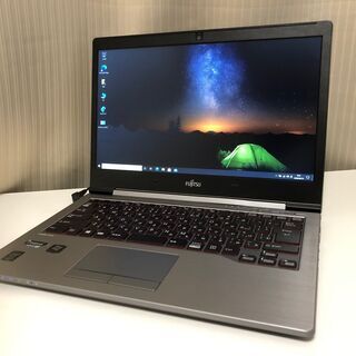 おしゃれなメタリックシルバーのFujitsu製UltrabookPC】Core i5-5300U