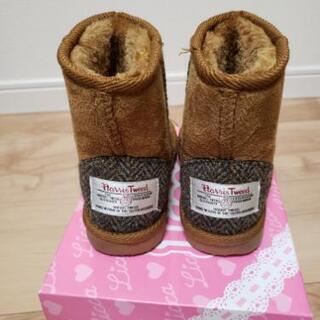 『美品』Harris Tweed キッズ　ブーツ　17㎝の画像