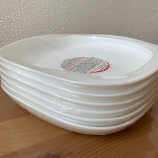 【新品未使用】白いお皿