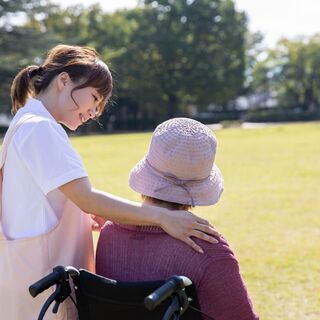【紹】あなたの「やってみよう」を応援します！　グループホームでの介護職　シニア活躍中＆経験・資格不問の画像
