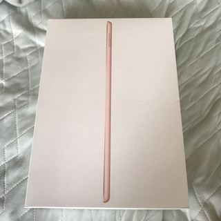 iPad 第七世代　32GB Wi-Fiモデル　ゴールドの画像