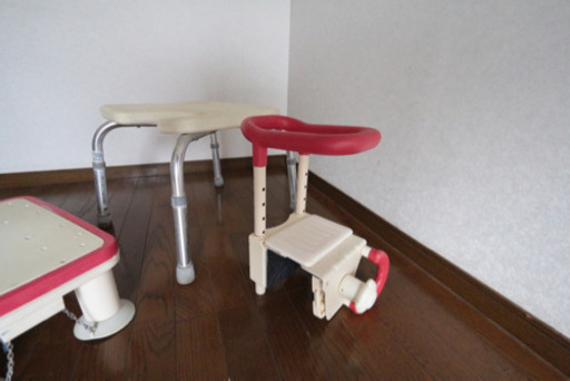 【美品】浴槽手すり、浴槽踏み台、浴槽椅子