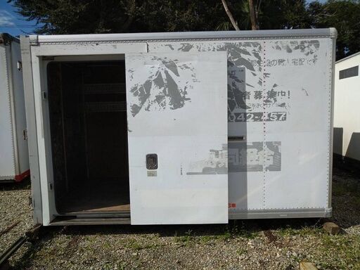 ♪八街AA26♪物置♪コンテナ♪手頃♪スライドドア付♪アルミ箱♪