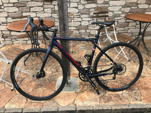 中古美品GTグラベルロードを5万円で売ります。