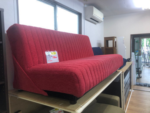 【リサイクルサービス八光　田上店　配達・設置OK】フランスベッド（ソファBED）スイミー　レッド　ローレッグ