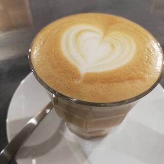 ラテ作り体験を英語で！　ワーホリ＆留学に興味のある方必見★ aka tombo coffee奈良もちいどの　英会話カフェの画像