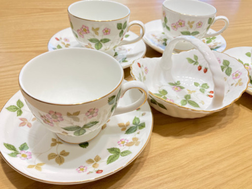 【超美品】ウェッジウッド ワイルドストロベリー 5SET＋カンタベリーバスケット