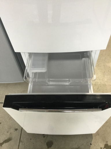 Hisense 130L 2ドア　冷凍冷蔵庫　HR-D1301 2016年