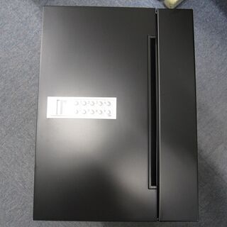 【　値下げしました。　】　未使用品、郵便ポスト、ステンレス製、フェイスはブラックです。の画像
