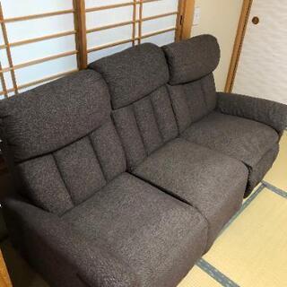 ニトリリクライニングソファ