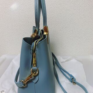スカイブルー ショルダーバッグの画像