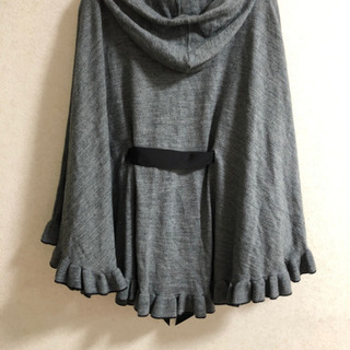 ●お取引完了●Feroux フェルウ ニット ポンチョ カーディガン 洗濯可 ファー取り外し可能の画像