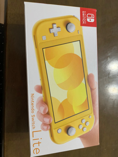 Nintendo switch light イエロー