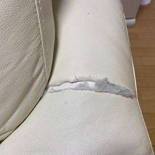 【決まりました】三人掛けソファーの画像