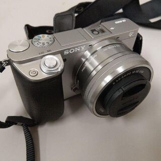 SONY α6000