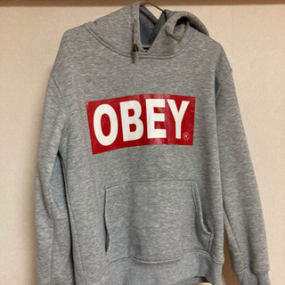 OBEYのパーカーの画像