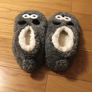 たぬきさんのモコモコルームシューズの画像