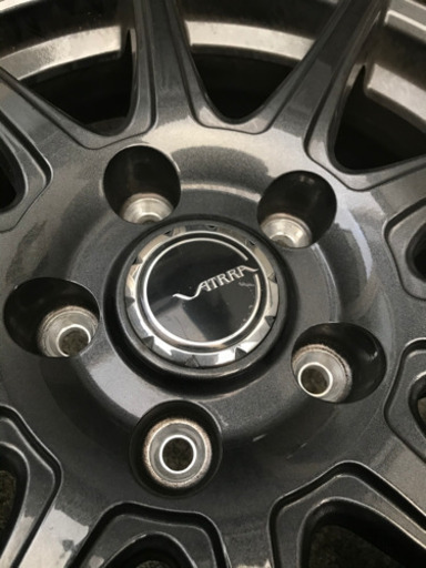 価格交渉受け付けます　VATRRA 205/60R16 92Q BLIZZAK 中古 スタッドレス