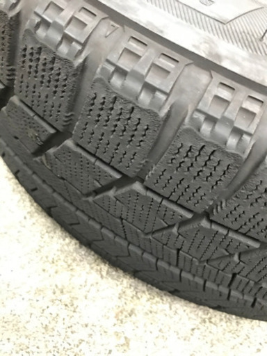 価格交渉受け付けます　VATRRA 205/60R16 92Q BLIZZAK 中古 スタッドレス