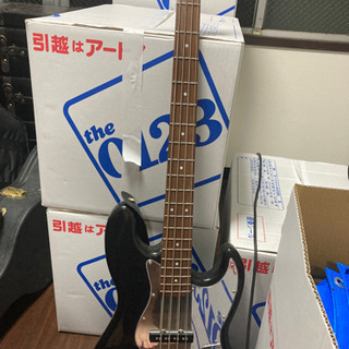 ベースギター