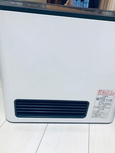 大特価❗️都市ガス用暖房機器　大10畳用6000円、小6畳用3000円❗️都市ガスの住宅ですぐ使えます☺️