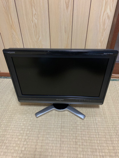 2009年製シャープ液晶カラーテレビ20インチ LC-20D50