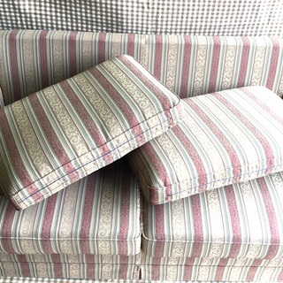 ＜美品＞ロココ調・ヨーロピアン・2人掛けソファの画像