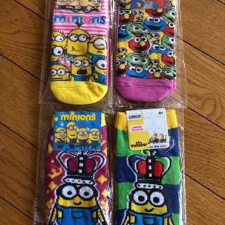 新品未開封　キャラクターソックス
