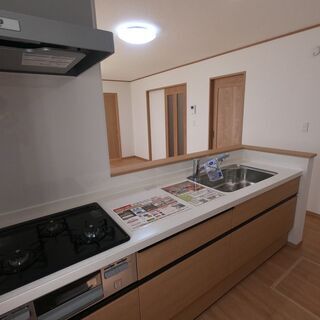 【沖縄市美原新築戸建て♪】 − 沖縄県