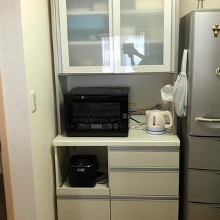 【取引中】パモウナ食器棚w900