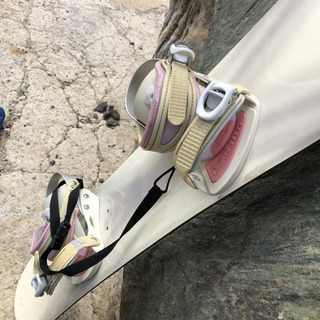 スノーボード、ブーツ、ケース3点セットの画像