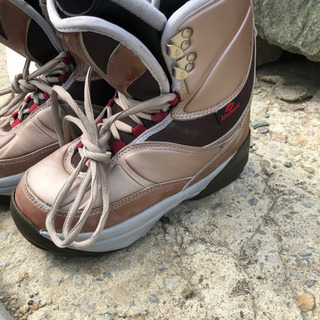 スノーボード、ブーツ、ケース3点セットの画像