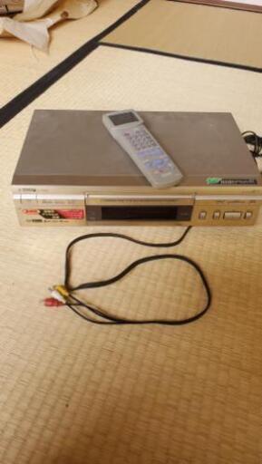 vhsビデオデッキ　値下げしました。21日に処分します