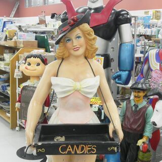 人形 等身大 全高146㎝ 大型ディスプレイ CANDIES 置物 オブジェ 幅44×奥行43×高さ146㎝ 苫小牧西店の画像