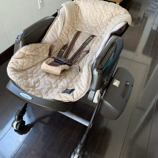 決まりました‼︎ コンビ　ハイ&ロースウィングラック／ネムリラ／電動ベビーラック