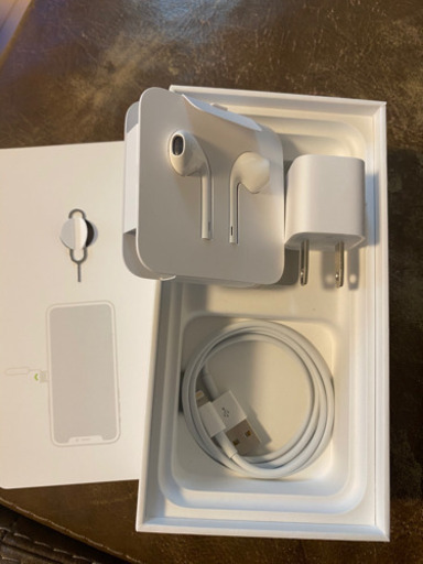 au　iPhone X 64G スペースグレイ