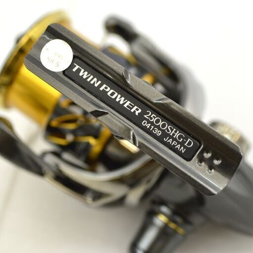 SHIMANO 20ツインパワー 2500SHG バス エギング タチウオ チヌ 堤防 ダム 池  04139 釣具 フィッシング ス