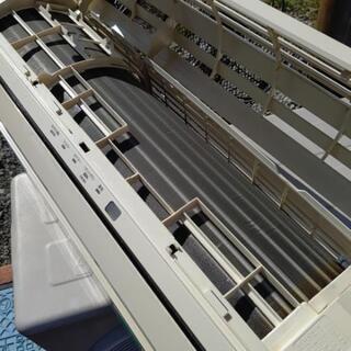 🔵TOSHIBA ルーム エアコン2003年製 意外と美品？の画像