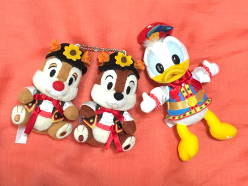 ディズニー　ぬいぐるみバッジ