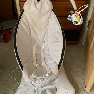 ママルー　4moms 電動バウンサー　高級ベビーチェアの画像