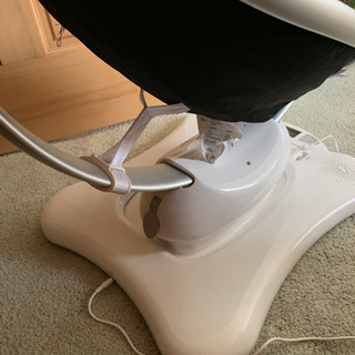 ママルー　4moms 電動バウンサー　高級ベビーチェアの画像