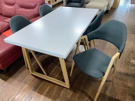 展示現品！食卓5点セット！通常49800円ヲ19800円で販売します！早い者勝ちです＼(^o^)／