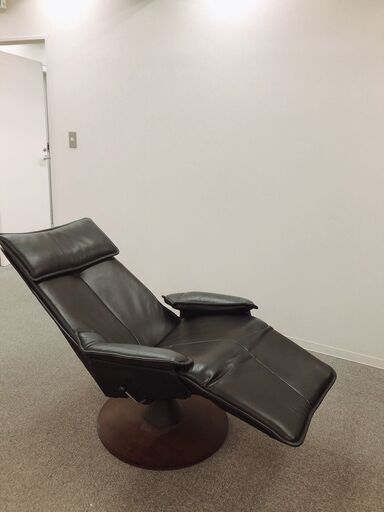 中古リクライニングチェア　2