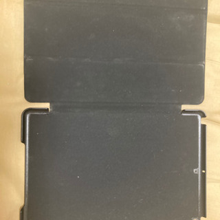 iPad 第7世代用カバー