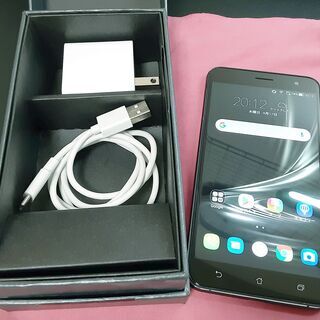 【取引終了】SIMフリースマホ ASUS Zenfone 3 ブラック (ZE552KL) 【美品】の画像