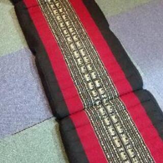 再値下げ！●ごろ寝クッション●　折りたたみ