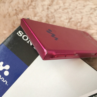 ソニー ウォークマン & オーディオテクニカ ヘッドホン の画像