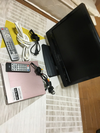 さらに値下げしました！テレビDVDプレーヤー付き